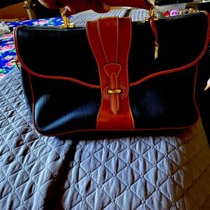 Dooney & Bourke